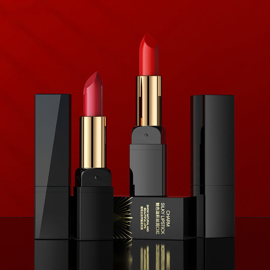 GlamLips: Charming Lipstick