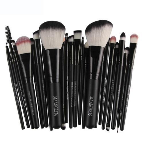 GlamUp: Cosmetic Makeup Brush Set
