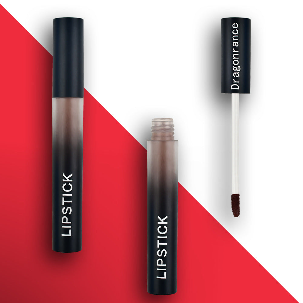GlamLips: Moisturizing and long-lasting lip makeup