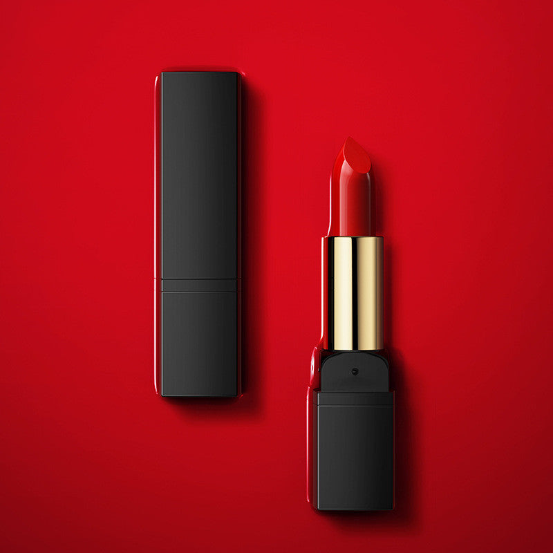 GlamLips: Charming Lipstick